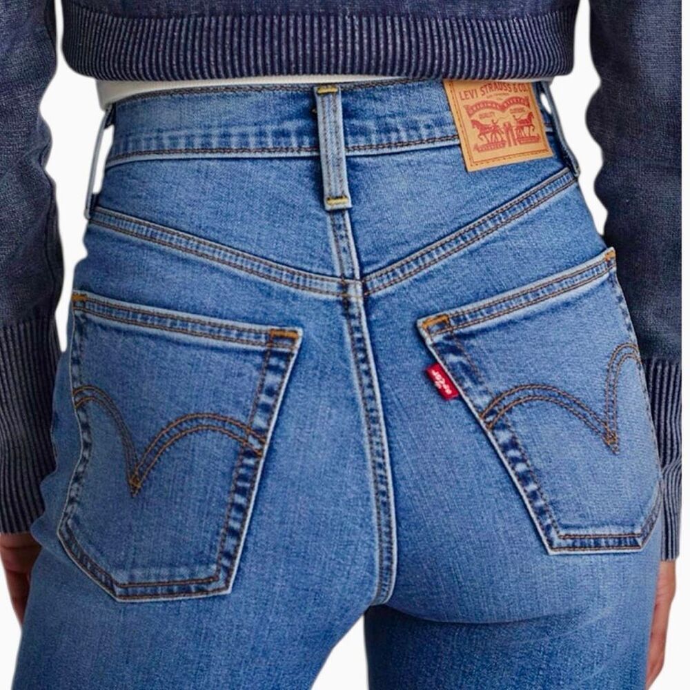 Levi’s Ribcage Ultra High Rise Flare Jeans Vintage Wash Size 32 NWOT - Picture 12 of 13
